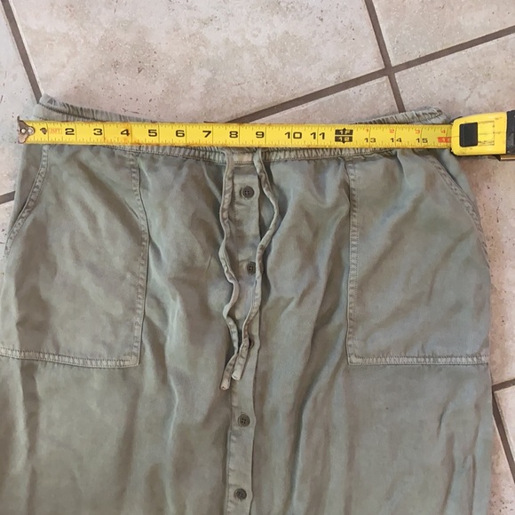 Button down long skirt - Picture 4 of 6